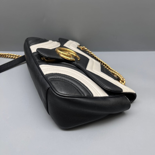 Gucci Chevron Small GG Marmont Calfskin Black White