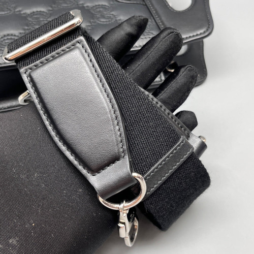 Gucci Phone Holder Guccissima Black