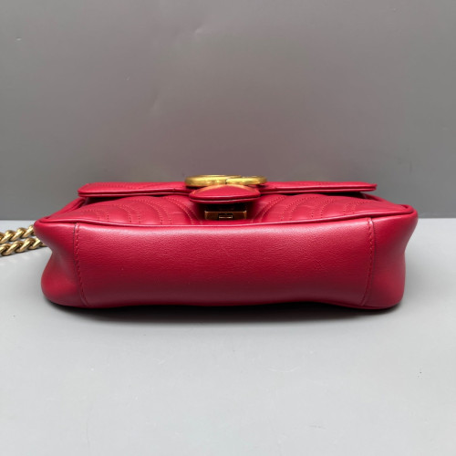 Gucci Chevron Mini GG Marmont Calfskin Red Gucci Chevron Mini GG Marmont Calfskin Red