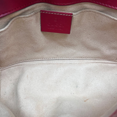 Gucci Chevron Mini GG Marmont Calfskin Red Gucci Chevron Mini GG Marmont Calfskin Red