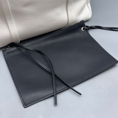 Balenciaga Tote Bag Grained Calfskin White