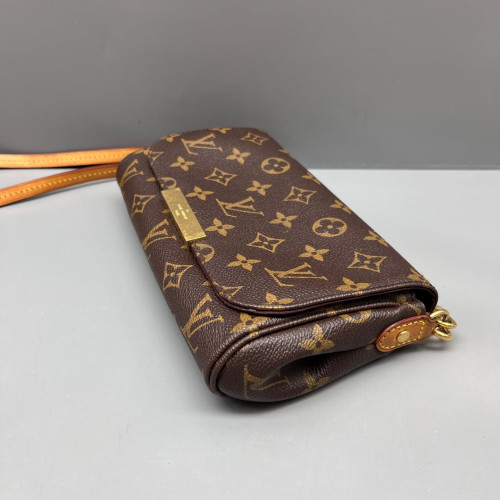 Louis Vuitton Favorite PM Monogram Brown Louis Vuitton Favorite PM Monogram Brown