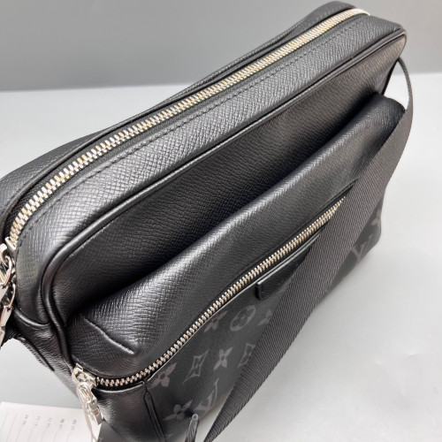 Louis Vuitton Outdoor Messenger PM Monogram Eclipse Black