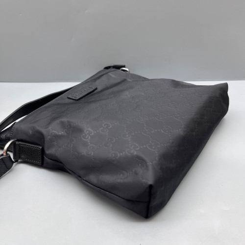 Gucci Messenger Nylon Black Gucci Messenger Nylon Black