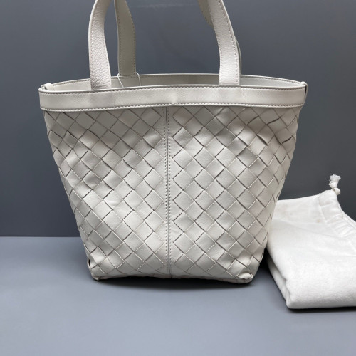 Bottega Veneta Small Flip Flap Tote Lambskin Intrecciato Nappa White