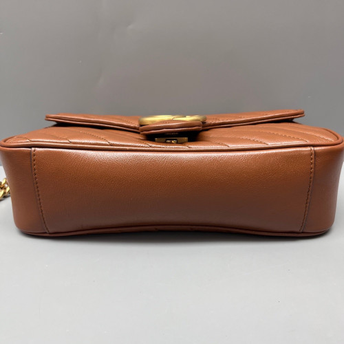 Gucci Matelasse Medium GG Marmont Calfskin Tan