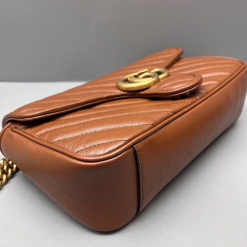 Gucci Matelasse Medium GG Marmont Calfskin Tan