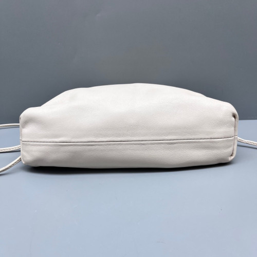 Bottega Veneta The Mini Pouch Lambskin Nappa White