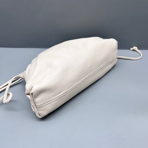 Bottega Veneta The Mini Pouch Lambskin Nappa White