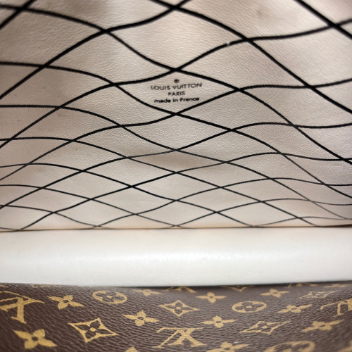 Louis Vuitton Trunk Clutch Reverse Monogram Brown Black Louis Vuitton Trunk Clutch Reverse Monogram Brown Black