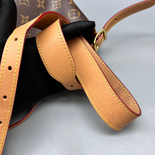 Louis Vuitton Carryall PM Monogram Brown Louis Vuitton Carryall PM Monogram Brown