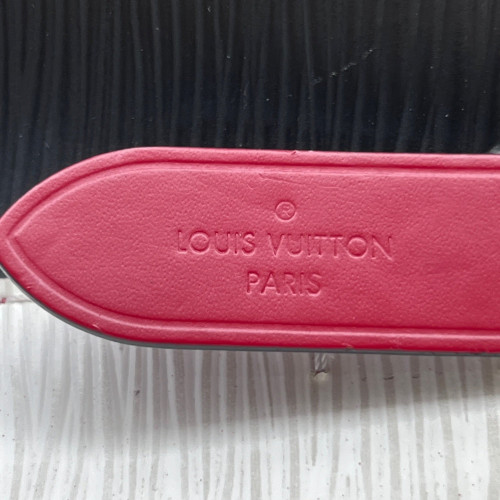 Louis Vuitton Neonoe MM Epi White Red