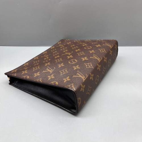 Louis Vuitton Toiletry Pouch 26 Monogram Brown