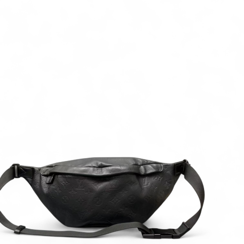 Louis Vuitton Discovery Bumbag Monogram Shadow Black Louis Vuitton Discovery Bumbag Monogram Shadow Black