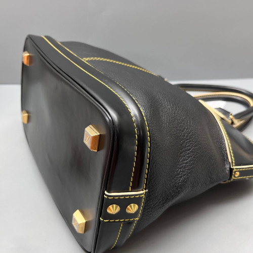 Louis Vuitton Suhali Lockit PM Calfskin Black Louis Vuitton Suhali Lockit PM Calfskin Black
