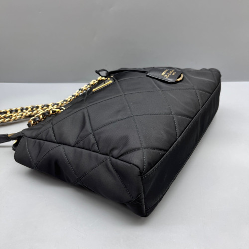 Prada Re-Edition 1995 Chaine Tote Tessuto Nylon Black