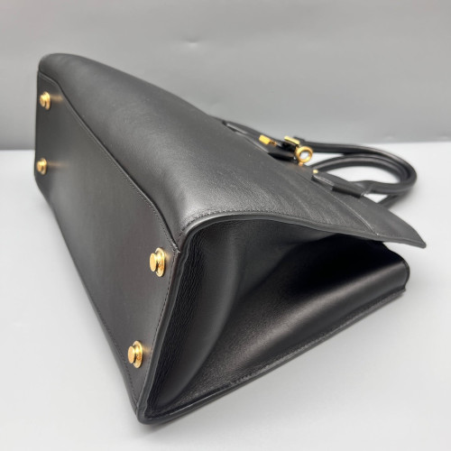 Louis Vuitton City Steamer MM Calfskin Black