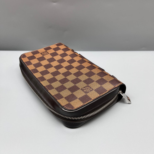 Louis Vuitton Clutch Damier Ebene Brown