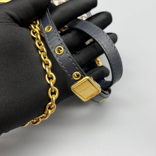 Dior 30 Montaigne East-Wast Bag Oblique Black Beige Navy Dior 30 Montaigne East-Wast Bag Oblique Black Beige Navy