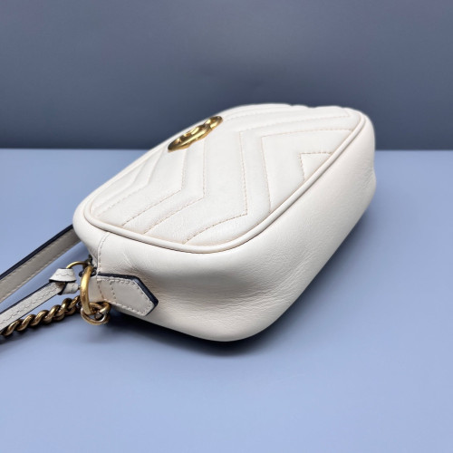 Gucci Chevron Mini GG Marmont Chain Shoulder Bag Calfskin White Gucci Chevron Mini GG Marmont Chain Shoulder Bag Calfskin White