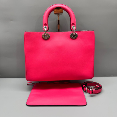 Dior Medium Diorissimo Tote Calfskin Fuchsia