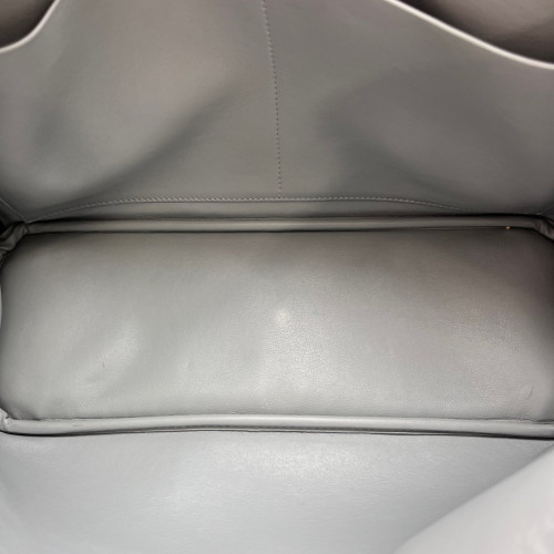 Dior Medium Diorissimo Tote Calfskin Fuchsia