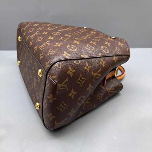 Louis Vuitton Montaigne MM Monogram Brown