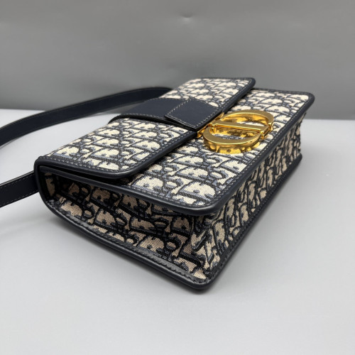 Dior 30 Montaigne Flap Bag Oblique Black Beige Navy