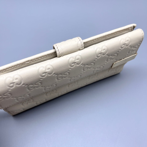 Gucci Interlocking G Continental Wallet Guccissima White