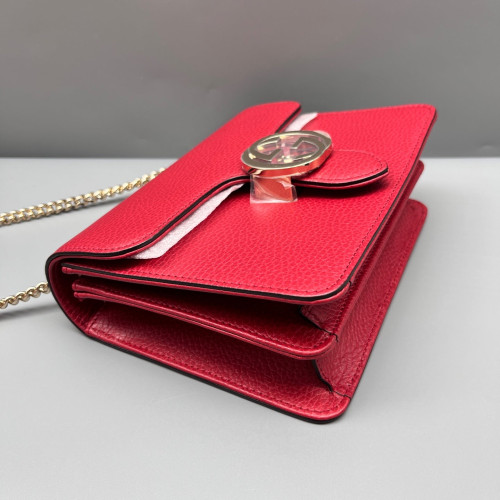 Gucci Small Interlocking G Shoulder Bag Grained Calfskin Red