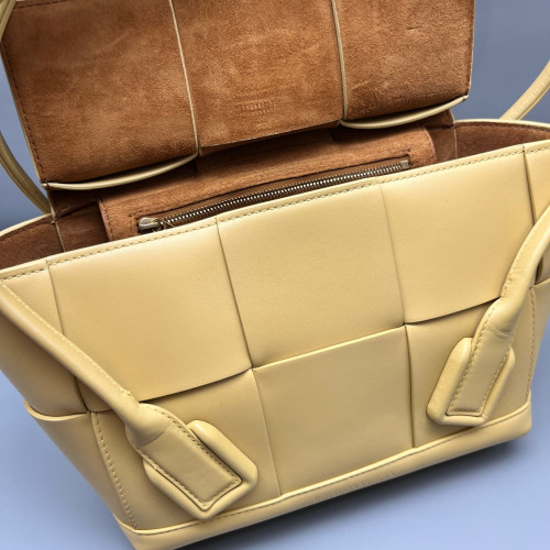 Bottega Veneta Small Arco Calfskin Intrecciato Light Yellow