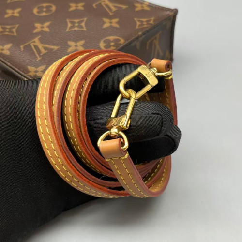 Louis Vuitton Petite Sac Plat Monogram Brown