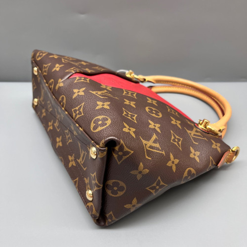 Louis Vuitton V Tote BB Monogram Brown
