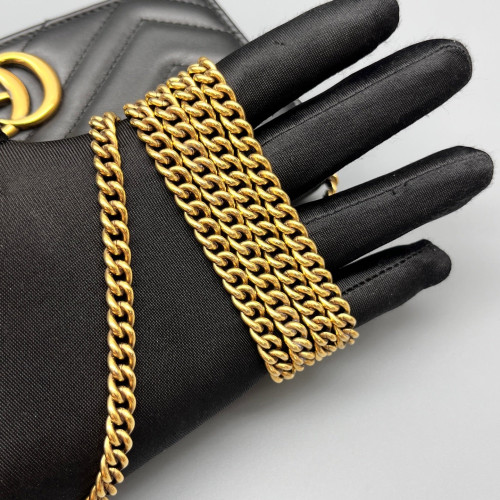 Gucci Chevron GG Marmont Chain Flap Mini Bag Calfskin Black