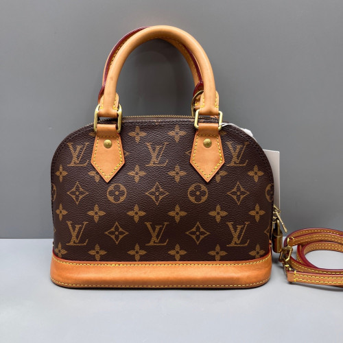 Louis Vuitton Alma BB Monogram Brown