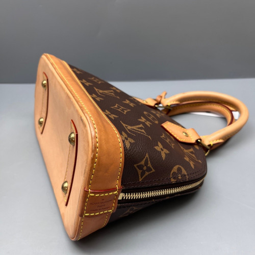 Louis Vuitton Alma BB Monogram Brown