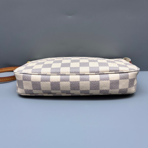 Louis Vuitton Pochette Accessories 22 Damier Azur White