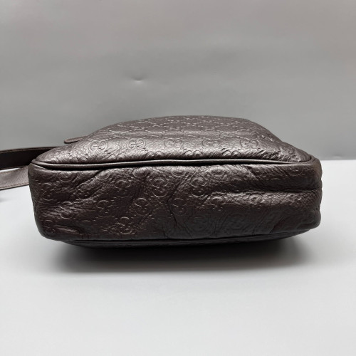Gucci Messenger Guccissima Brown
