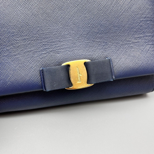 Salvatore Ferragamo Vara Bow Chain Wallet Saffiano Calfskin Dark Blue Salvatore Ferragamo Vara Bow Chain Wallet Saffiano Calfskin Dark Blue