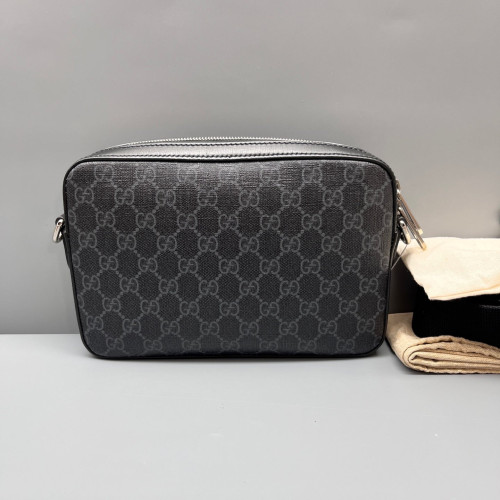 Gucci Camera Case GG Supreme Monogram Black