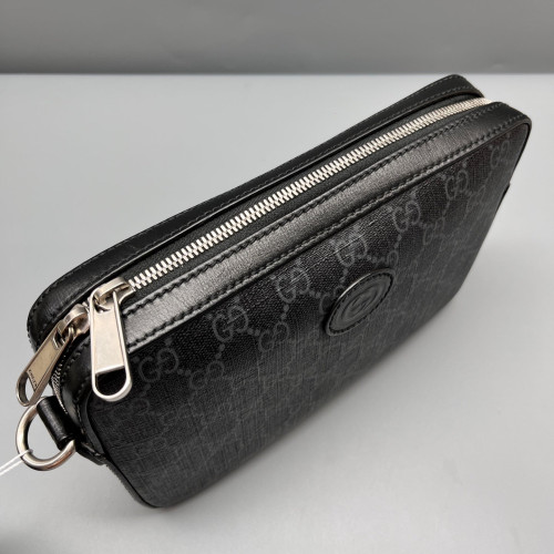Gucci Camera Case GG Supreme Monogram Black