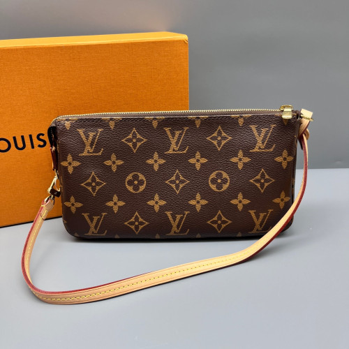 Louis Vuitton Pochette Accessories 22 Monogram Brown