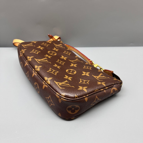 Louis Vuitton Pochette Accessories Monogram Brown