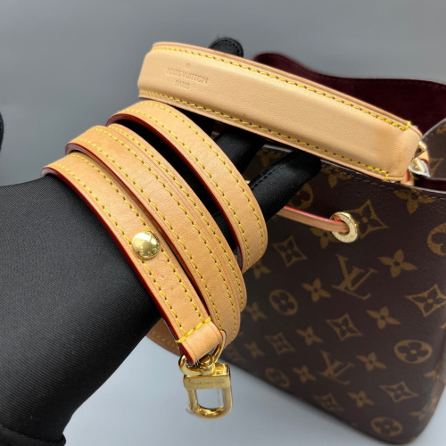 Louis Vuitton Neonoe BB Monogram Brown