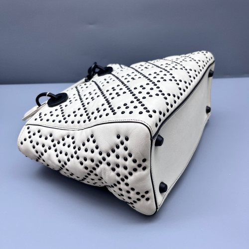 Dior Studded Studded Medium Supple Lady Dior Lambskin White