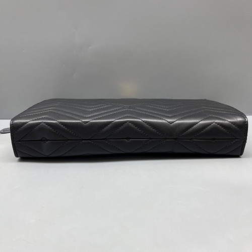 Gucci Matelasse GG Marmont Clutch Calfskin Black