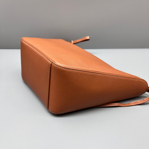 Loewe Mini Hammock Hobo Calfskin Light Brown