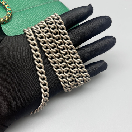 Gucci Crystal GG Marmont Chain Wallet Grained Calfskin Green