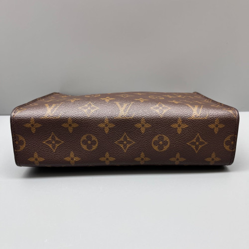 Louis Vuitton Toiletry Pouch 26 Monogram Brown