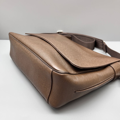 Louis Vuitton Messenger Calfskin Brown